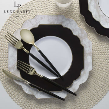 Scalloped Black • Gold Plastic Plates | 10 Pack