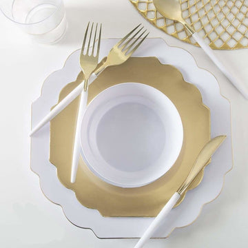 Scallop Design Plastic Plates Scalloped Gold Plastic Plates | 10 Pack